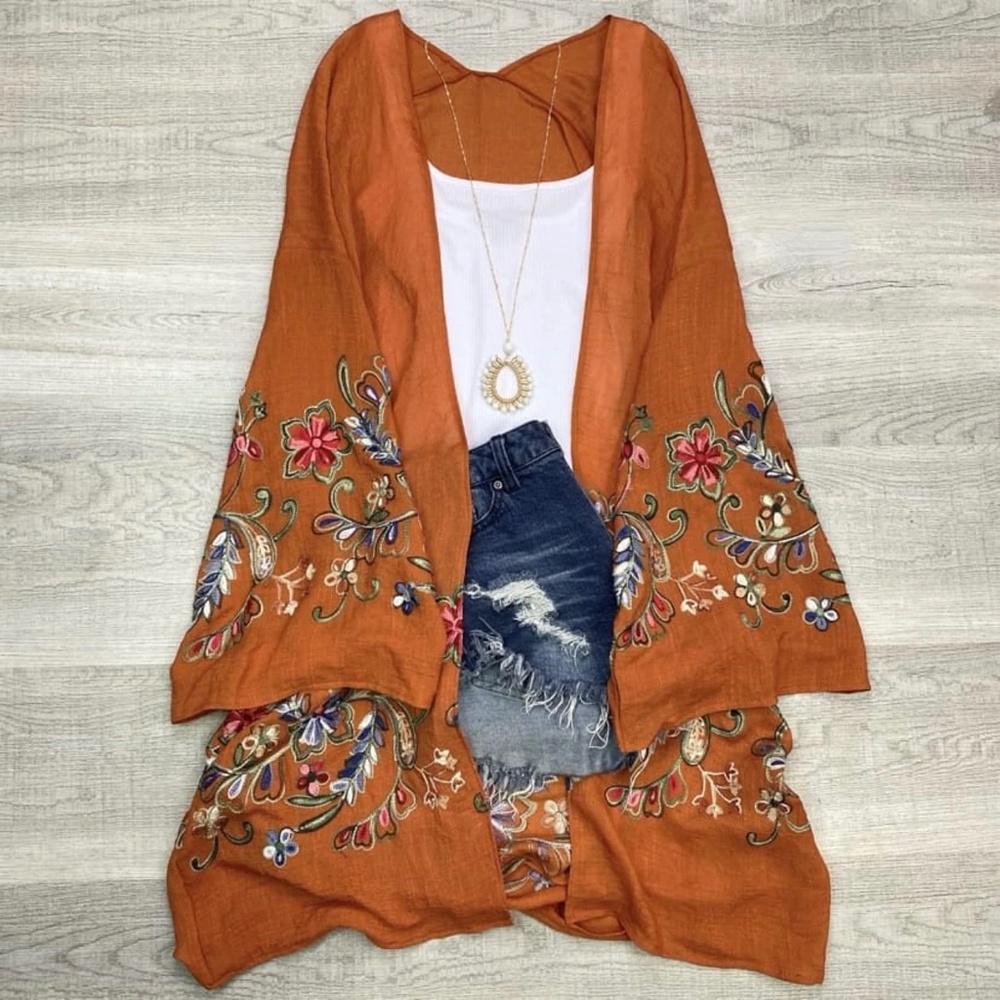 Long sleeve Embroidered Kimono | RUST